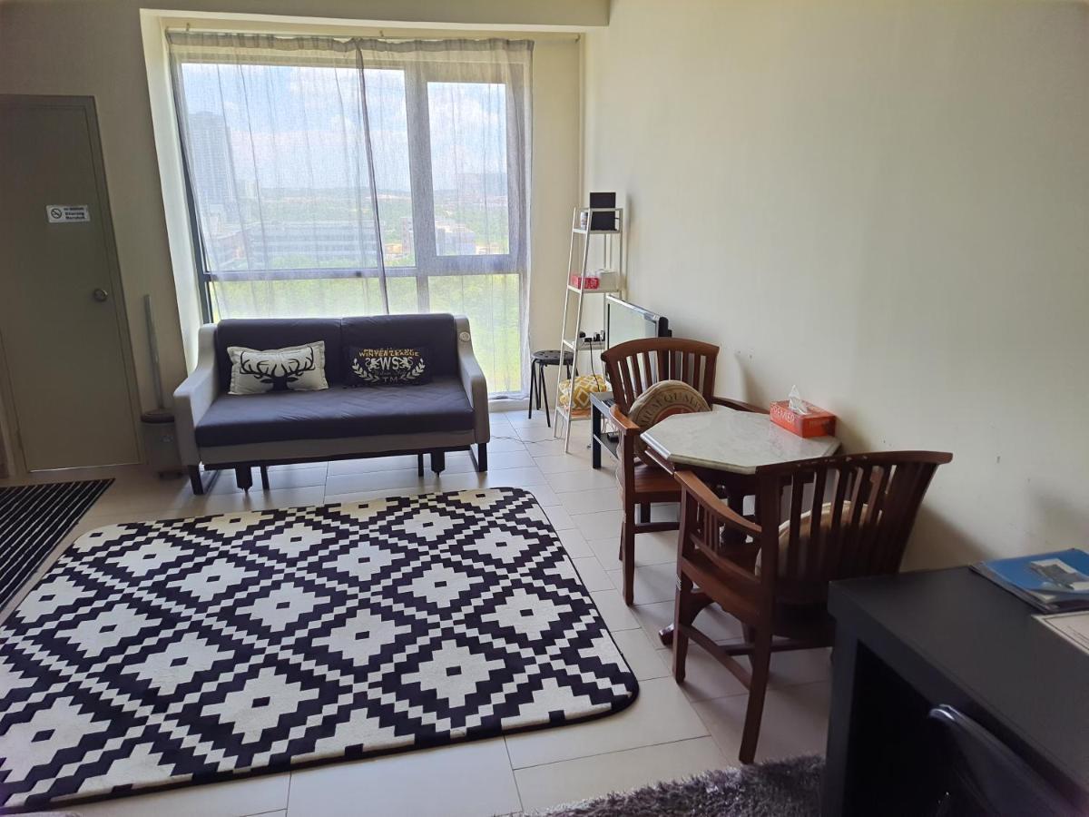 Mufasa Suites At Tamarind Suites With Wifi Netflix Coway Level 8 Cyberjaya Ngoại thất bức ảnh