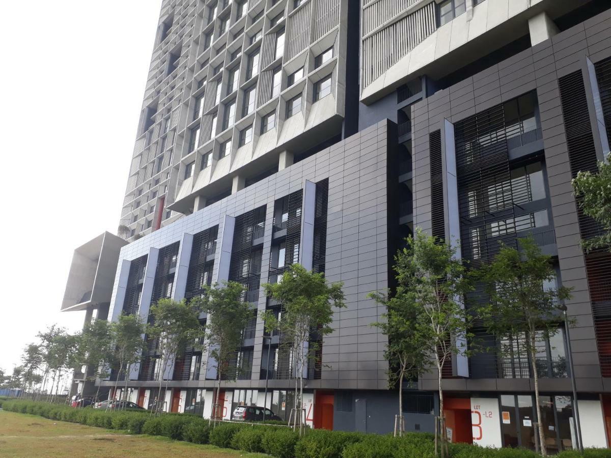 Mufasa Suites At Tamarind Suites With Wifi Netflix Coway Level 8 Cyberjaya Ngoại thất bức ảnh