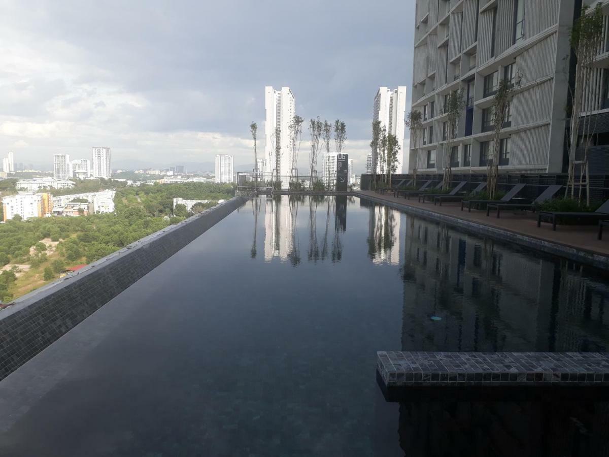 Mufasa Suites At Tamarind Suites With Wifi Netflix Coway Level 8 Cyberjaya Ngoại thất bức ảnh